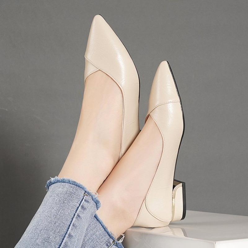 2026 Frühling und Herbst Neue  – Embroidery Flat Shoes Bewertung und Preis
