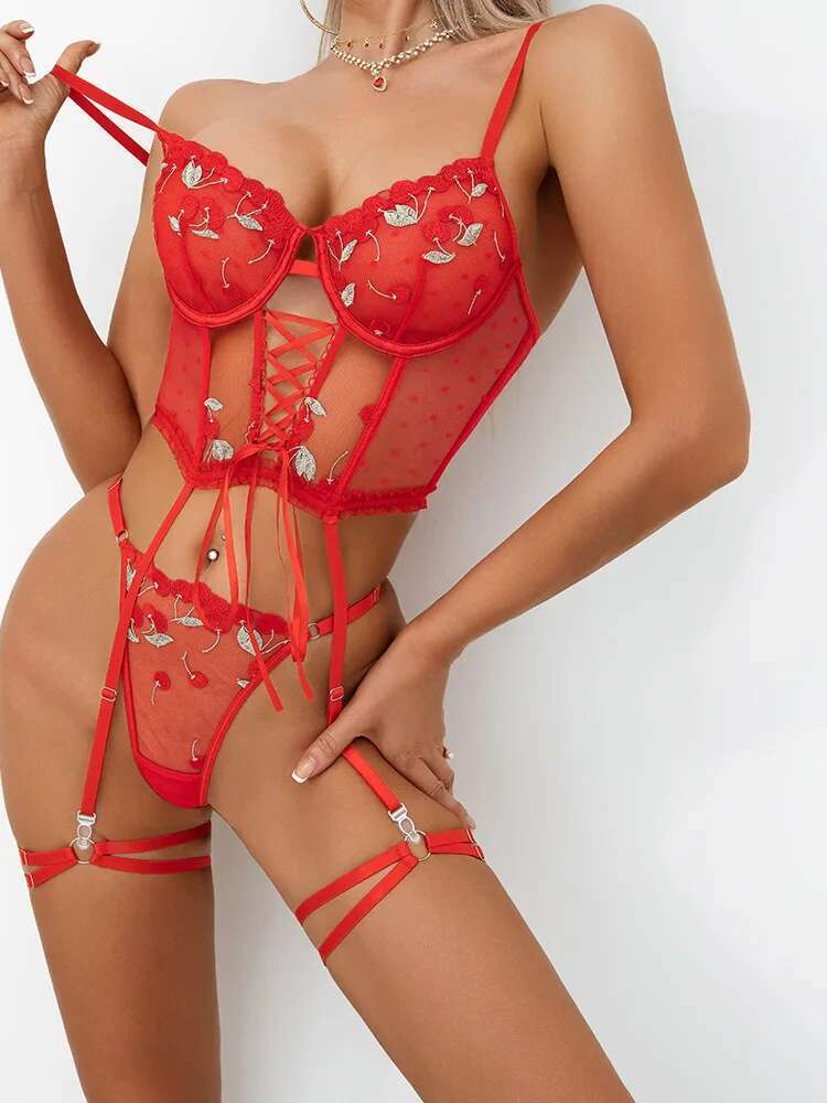 Sexy einfarbige Blumenstickere – Embroidery Charm Bewertung und Preis