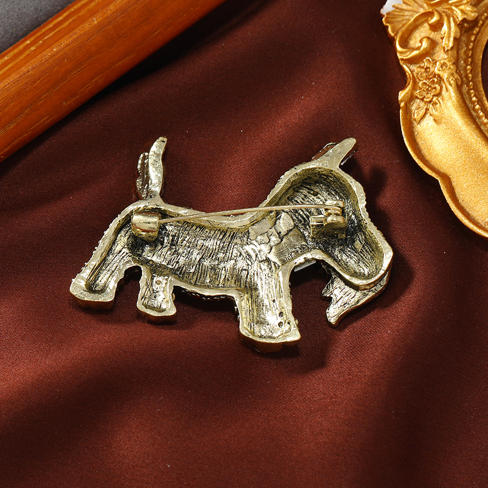 Vintage Niedlichen Welpen Hund – Embroidery Australia Bewertung und Preis
