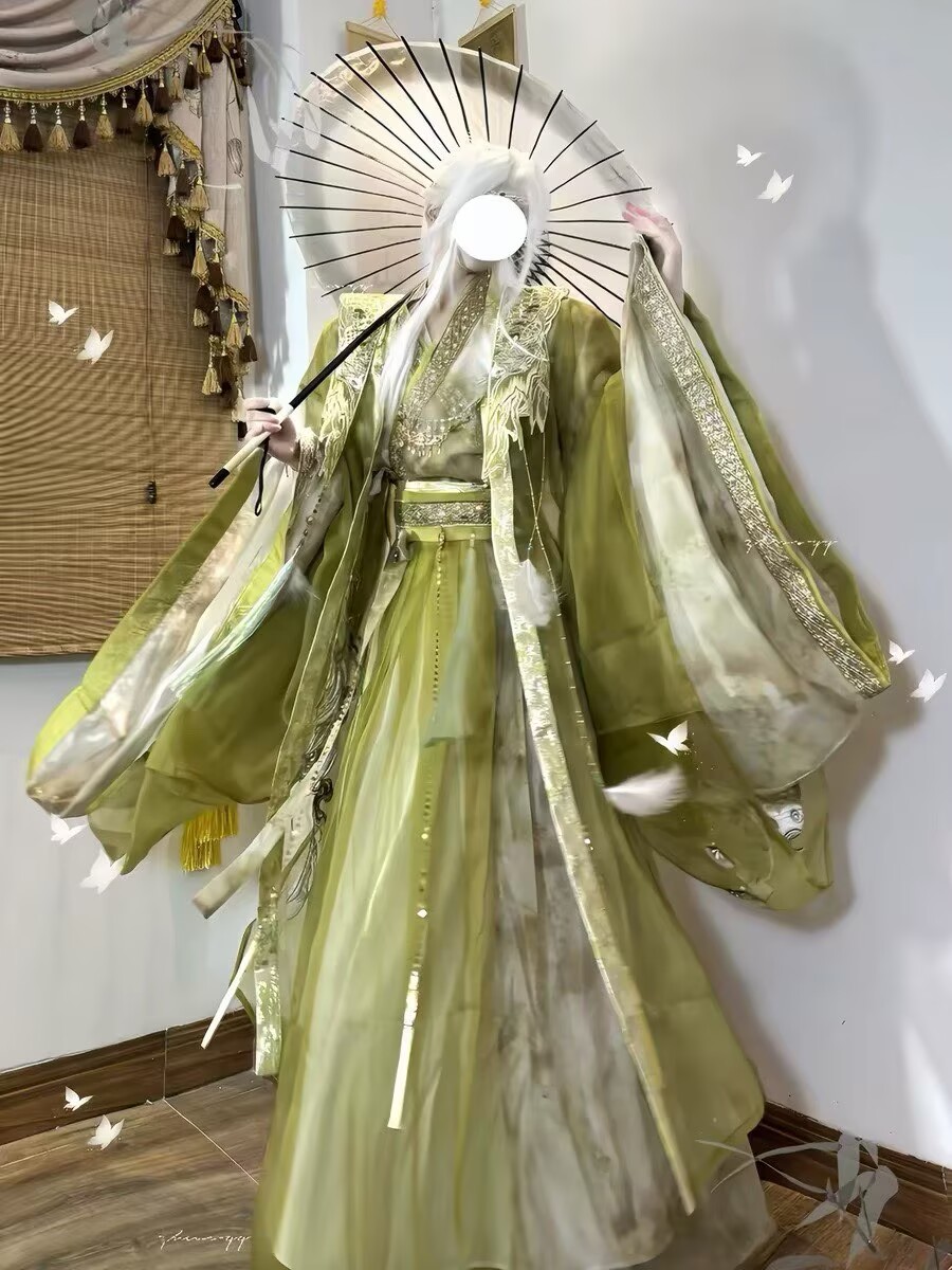 Wuxia Schwertkämpfer Hanfu Out – Embroidery Gradient Bewertung und Preis