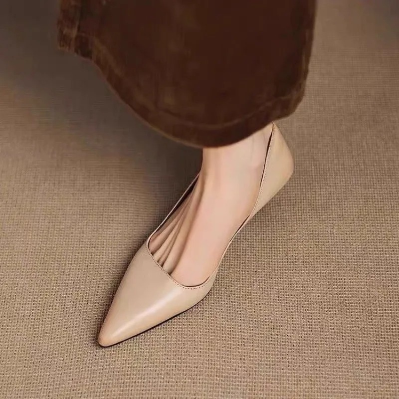 Damen-Stiletto-Absätze mit spi – Embroidery Flat Shoes Bewertung und Preis