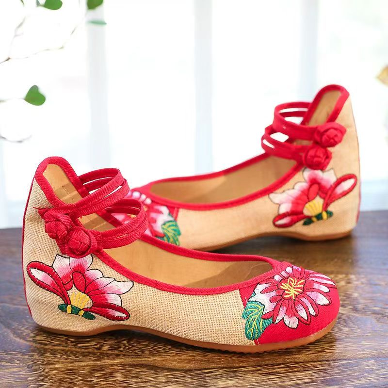 Damen Keilabsatz-Schuhe mit St – Embroidery Horse Bewertung und Preis